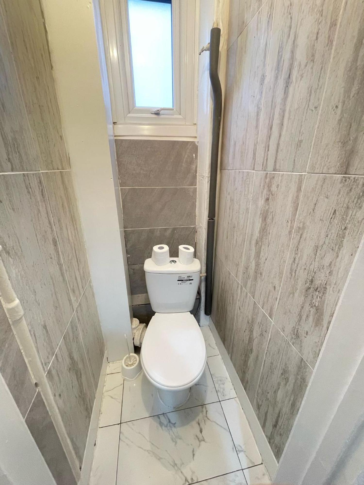 Lovely 2 Bed Flat 2 Floor Miles London Kültér fotó