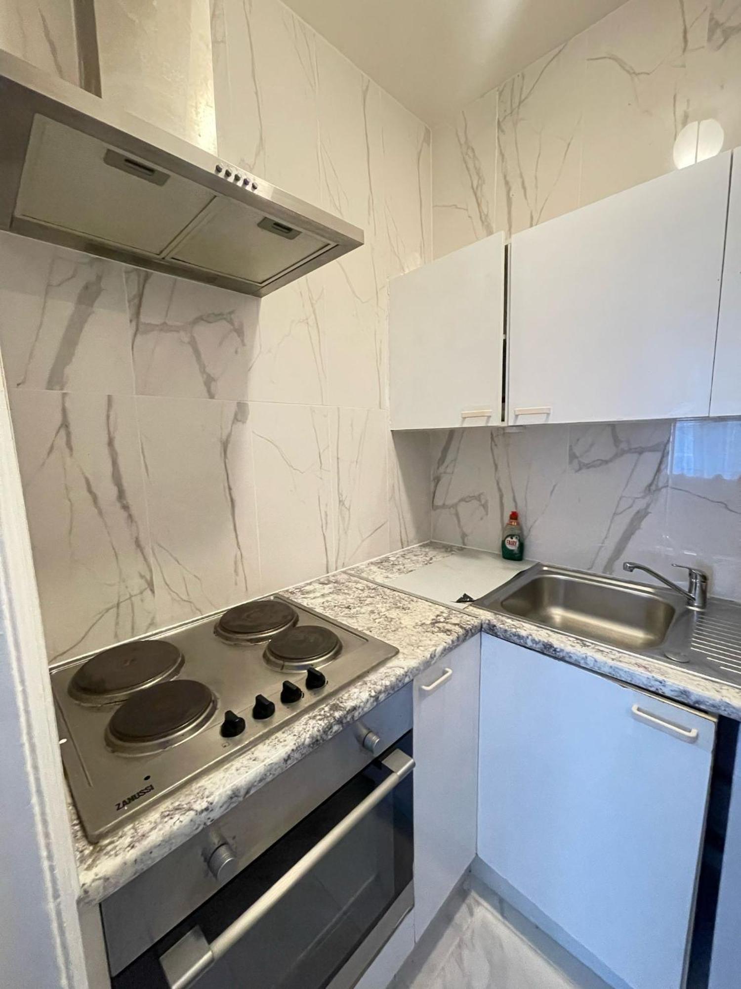 Lovely 2 Bed Flat 2 Floor Miles London Kültér fotó